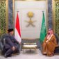 Menteri Pertahanan RI sekaligus presiden terpilih 2024-2029 Prabowo Subianto bertemu dengan Putra Mahkota dan Perdana Menteri Arab Saudi Muhammad bin Salman (MBS) bin Abdulaziz Al Saud. (Dok. Tim Media Prabowo Subianto)
