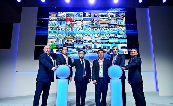 from left to right: Len De Villiers, Chief Technology and Information Officer of Eskom; Zhang Liangang, Chief Scientist of Shandong Port Group; Nicholas Ma, Corporate Vice President, President Global Gov. & Enterprise Key Accounts, Huawei; Dennis Uy, CEO and Co-Founder of Converge ICT; Dr. Juan Abarca Cid&oacute;n, President of HM Hospitales; and Su Yila, Deputy Director of PetroChina (Beijing) Digital Intelligent Research Institute Co., Ltd, CNPC